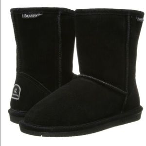 BearPaw Emma Youth Suede Black Boots